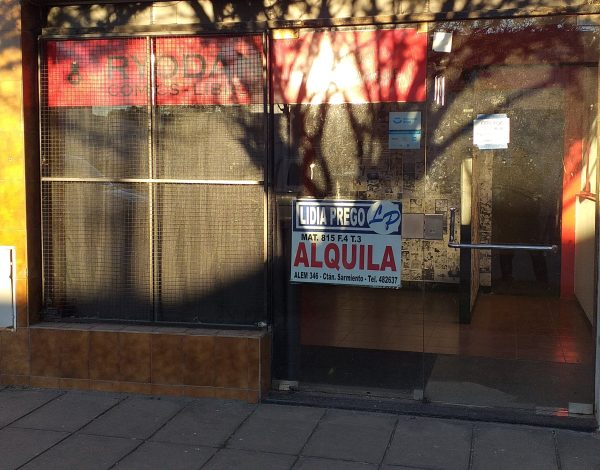 Local comercial 37mts2 con patio