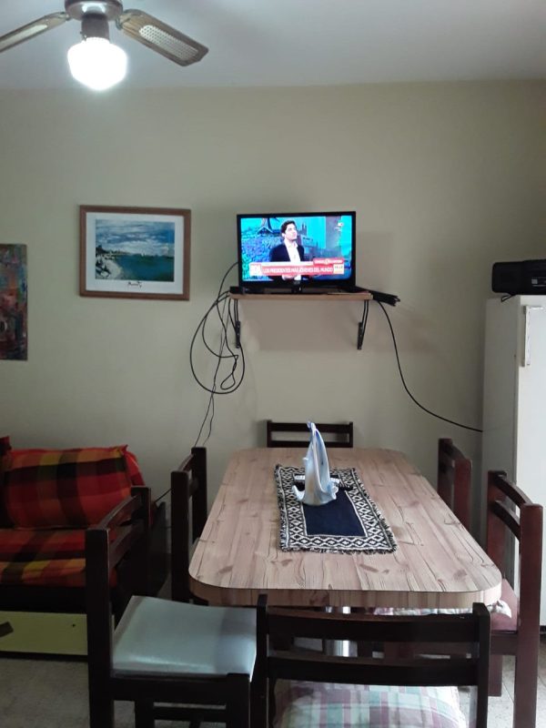 Departamento en Santa Teresita a 100m del mar con renta - Imagen 5