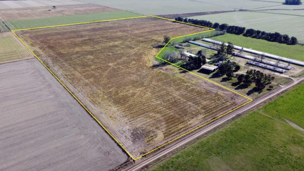 En venta: 22 hectáreas agrícolas a 6.5km de Paraje La Colorada, 14km de Ciudad de Capitán Sarmiento - Imagen 2