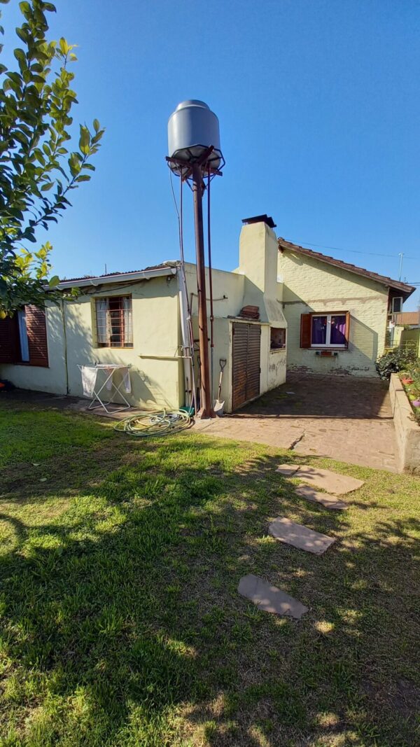 En venta casa 131mts2 cubiertos sobre calle Alsina 756 - Imagen 14