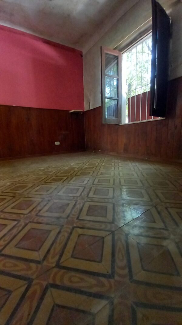 En venta casa 143mts2 cubiertos sobre calle España 487 - Imagen 4