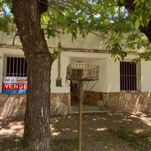 En venta casa 143mts2 cubiertos sobre calle España 487