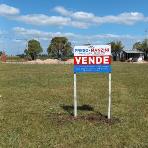 Terreno en venta barrio "El Tropezón" calle María Lobos, superficie 407m2