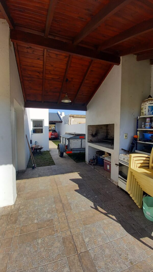 En venta casa, edificados 126m2, terreno 330m2, calle Sarmiento 972 - Imagen 16
