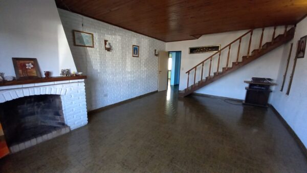 En venta casa, edificados122m2, terreno 406m2, sobre Av. Leandro N. Alem 1168 - Imagen 4