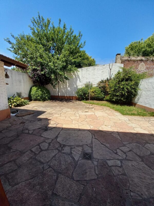 En venta casa excelente ubicación, 198mts2 cubiertos sobre calle Centenario 335 - Imagen 27