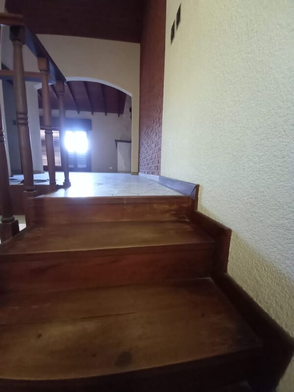 En venta casa excelente ubicación, 198mts2 cubiertos sobre calle Centenario 335 - Imagen 12