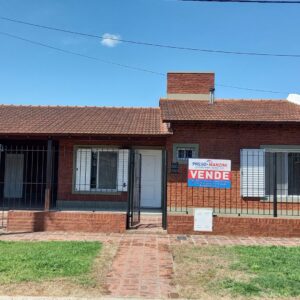 En venta, casa edificado 122mts2 sobe Francia