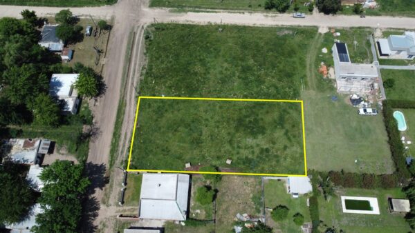 Terreno en venta, calle Mármol entre Tucumán y Mendoza, Barrio La Filomena, superficie 1.262m2 - Imagen 4