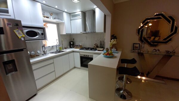 En venta casa en excelente estado, moderna, 220mts2 cubiertos, pileta, sobre calle Formosa 1289 - Imagen 13