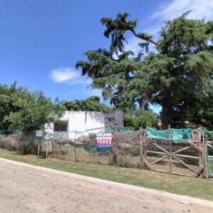 En venta casa edificado 32mts2 sobe Antártida Argentina 827