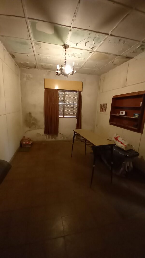 En venta: dos casas, edificadas sobre un terreno de 400m2, calle España 417. - Imagen 17