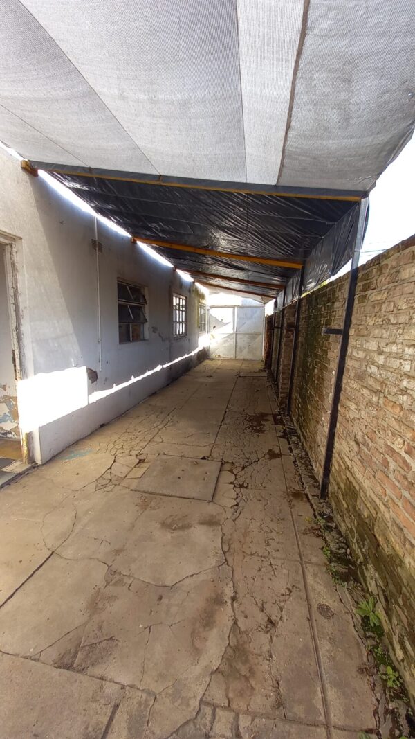 En venta: casa a 50m de Av. R. S. Peña, 130m2 cubiertos, sobre calle Mármol 448 - Imagen 17