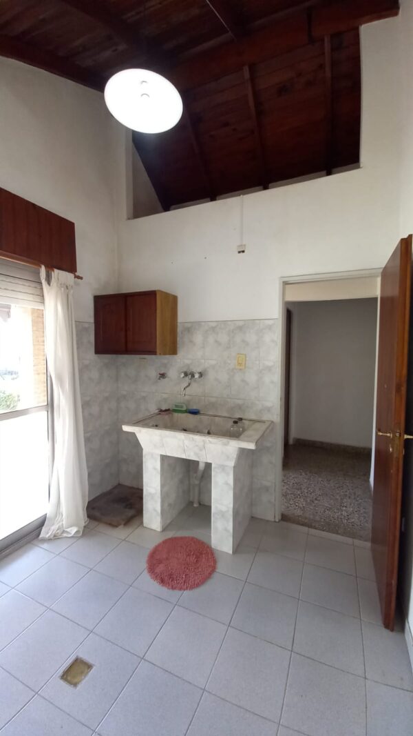 En venta casa 137mts2 cubiertos sobre calles Pablo Neruda y Belgrano - Imagen 25