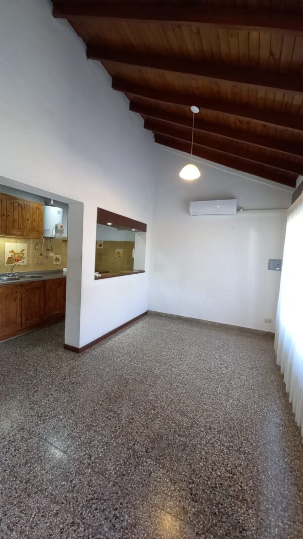 En venta casa 137mts2 cubiertos sobre calles Pablo Neruda y Belgrano - Imagen 6