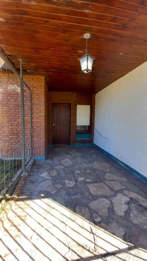 En venta: casa sobre Alfredo Palacios 565, 166m2 edificados, 200m2 terreno - Imagen 2