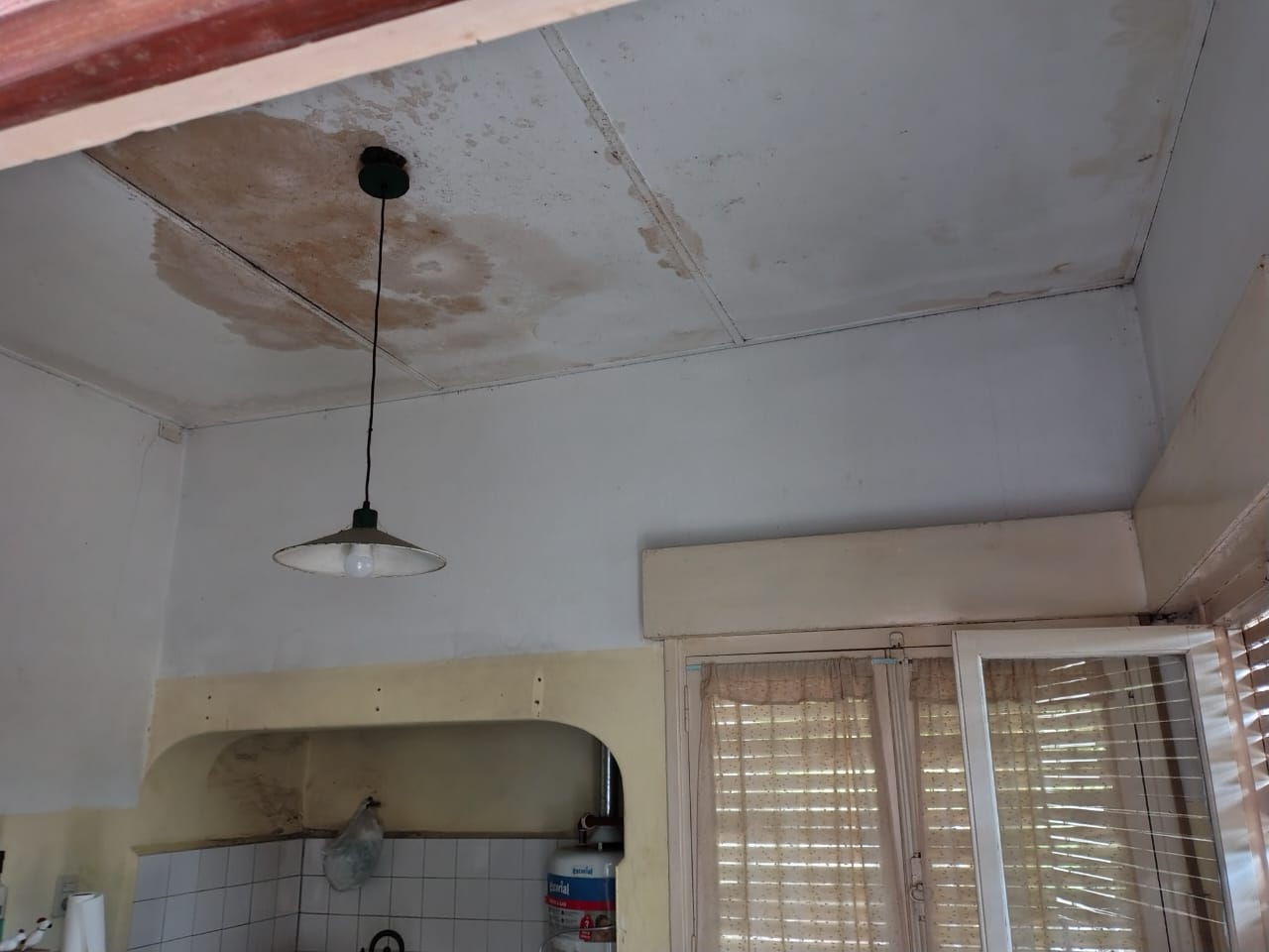 En venta casa 138mts2 cubiertos, terreno 1299m2 sobre calles General Roca 472 Carmen de Areco - Imagen 8