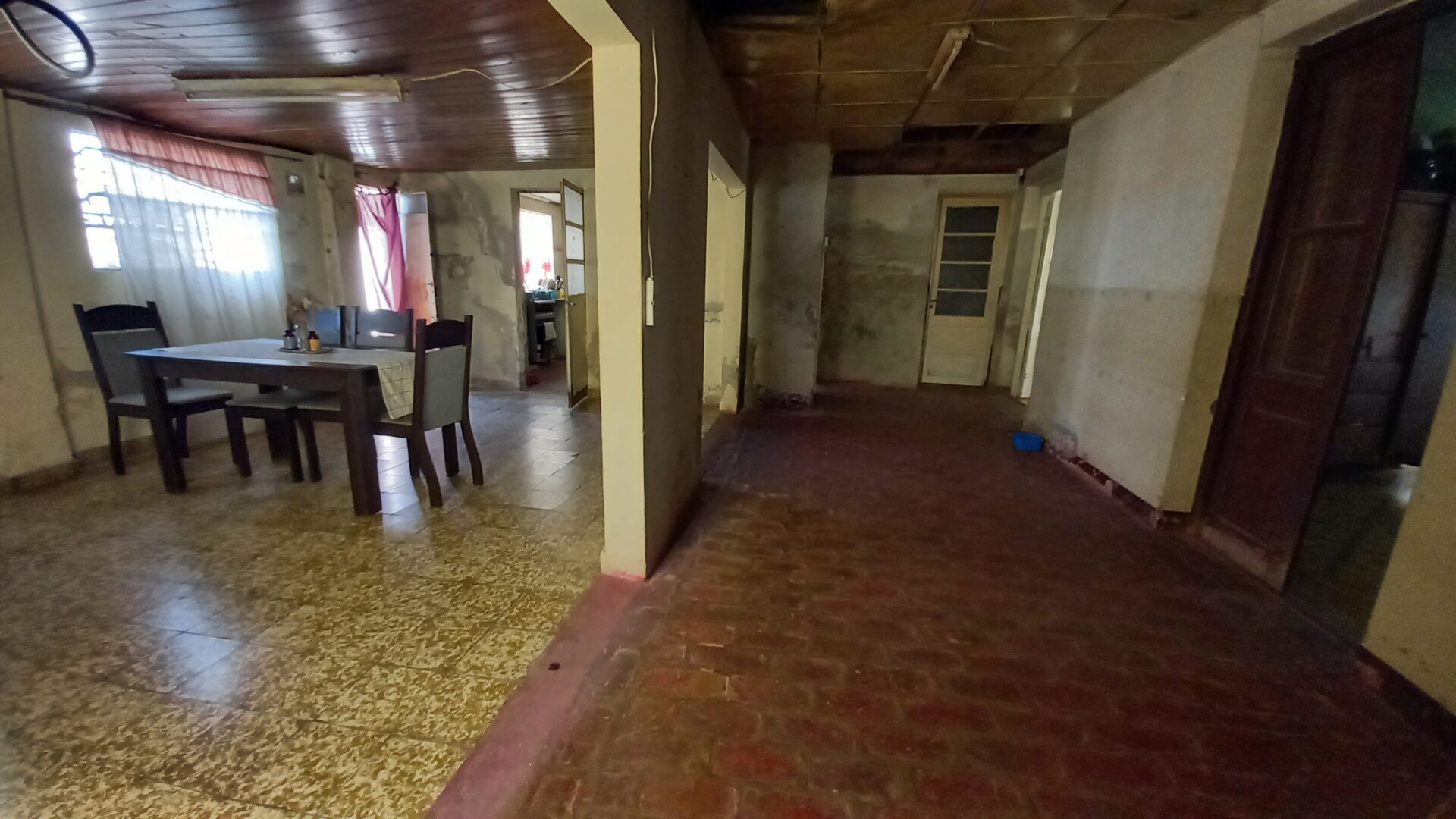 En venta casa 168mts2 cubiertos, terreno 496mts2, con pileta sobre calles Vicente L y Planes 202 - Imagen 8