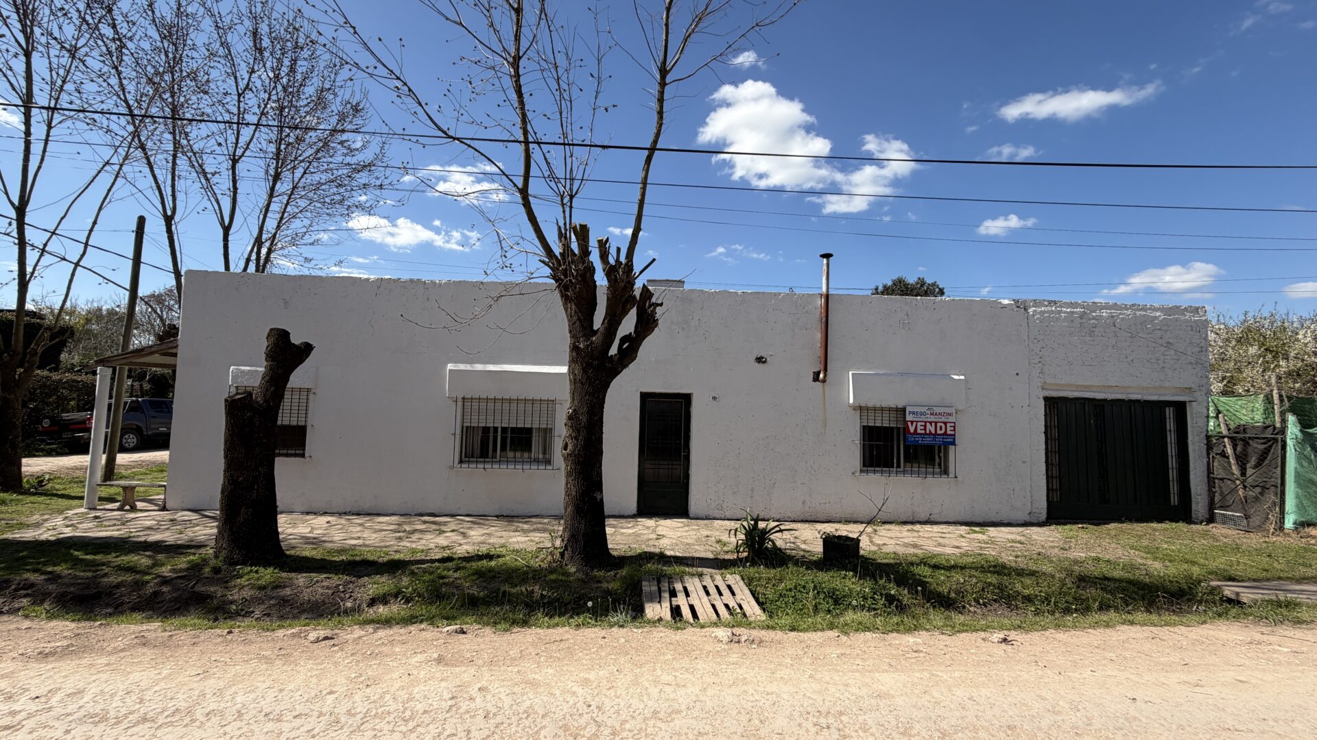 EN VENTA "Duggan" casas 155m2+ departamento 67m2 sobre un terreno 657m2, Bartolomé Mitre 585 - Imagen 2