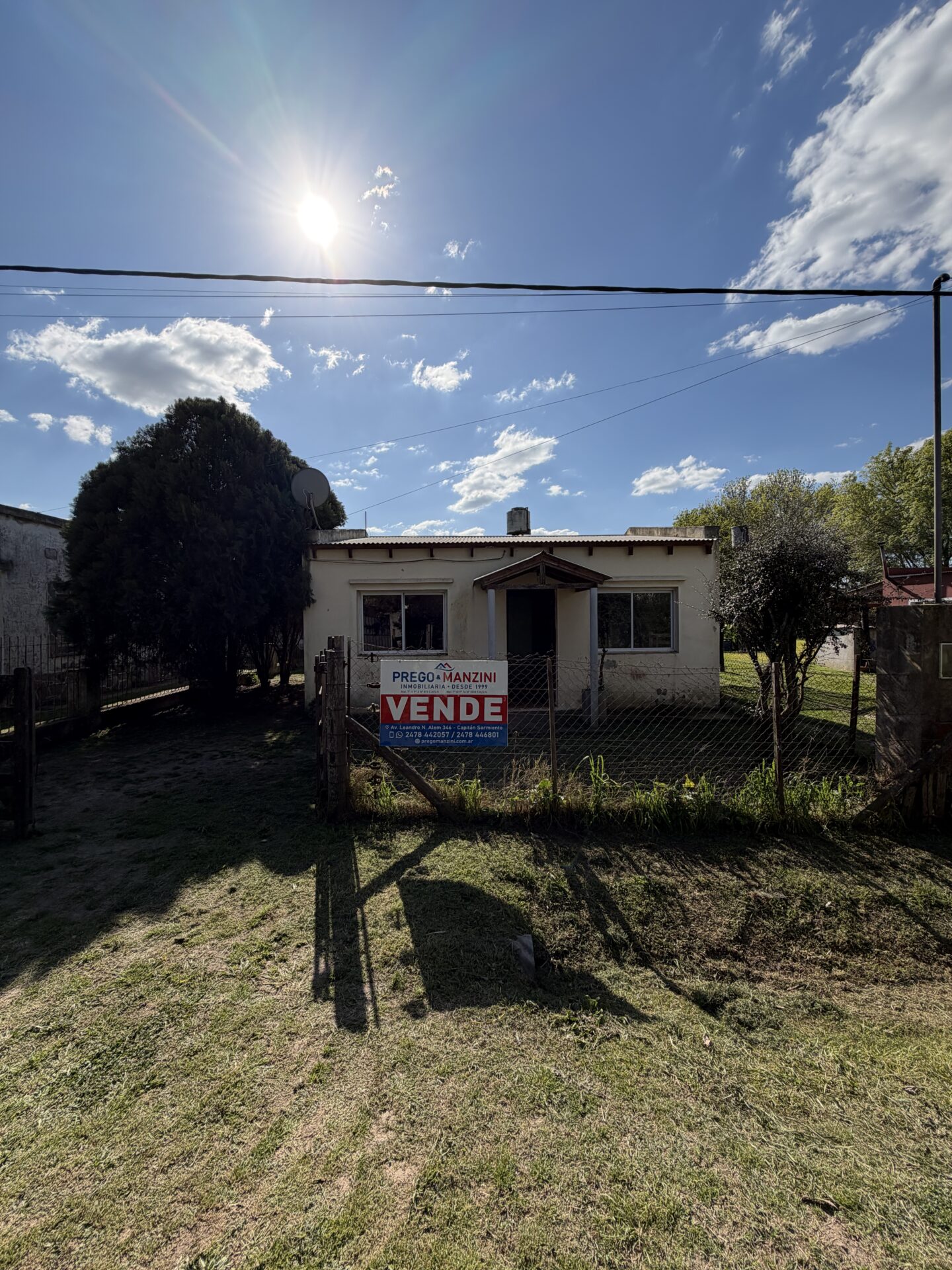EN VENTA "Duggan" casa 70m2, parque 400m2, San Antonio de Areco - Imagen 2