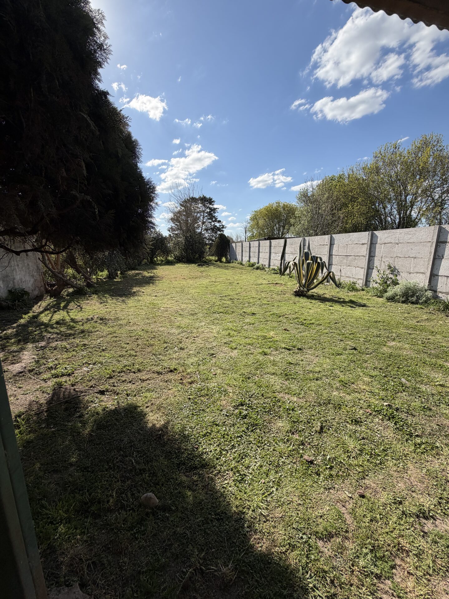 EN VENTA "Duggan" casa 70m2, parque 400m2, San Antonio de Areco - Imagen 12