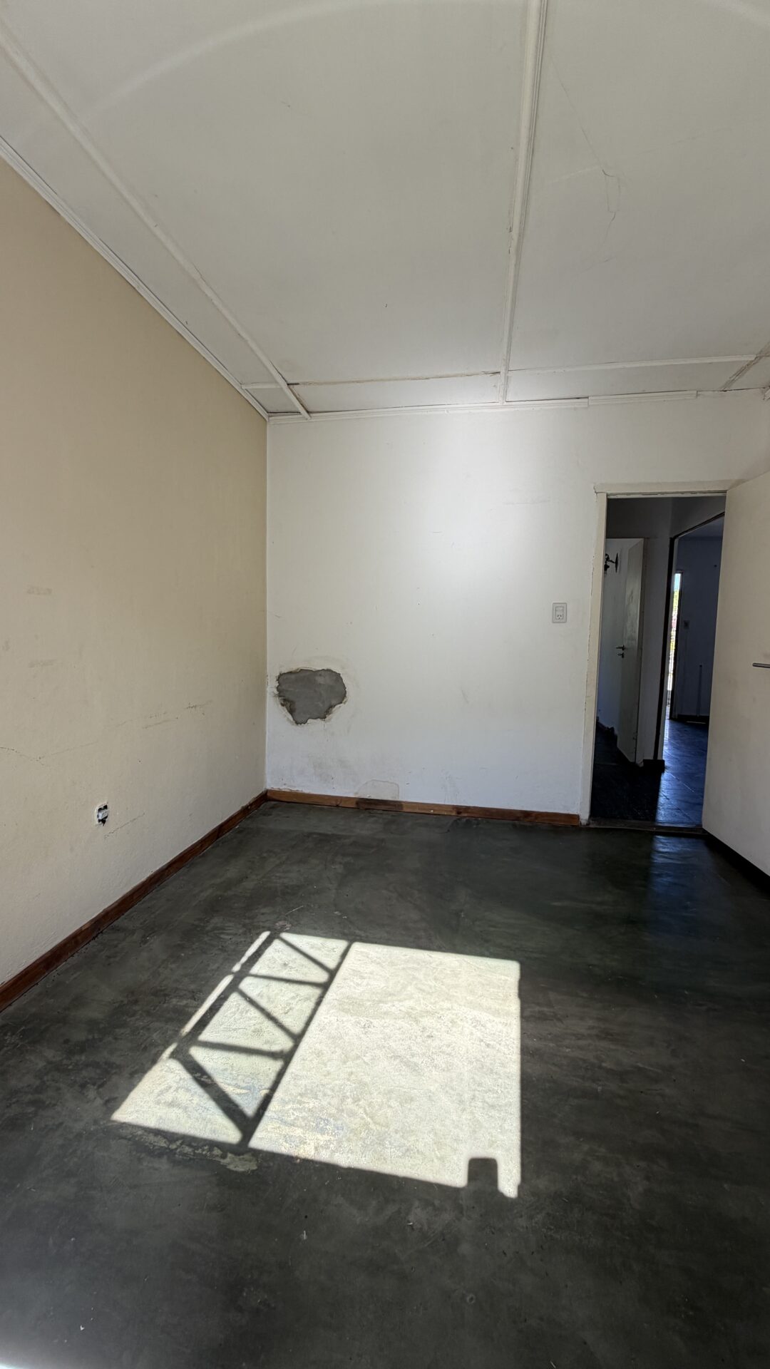 En venta casa frente a plaza San Martin 61m2 edificados terreno 195m2 esquina Alsina y Vicente L. y Planes - Imagen 10