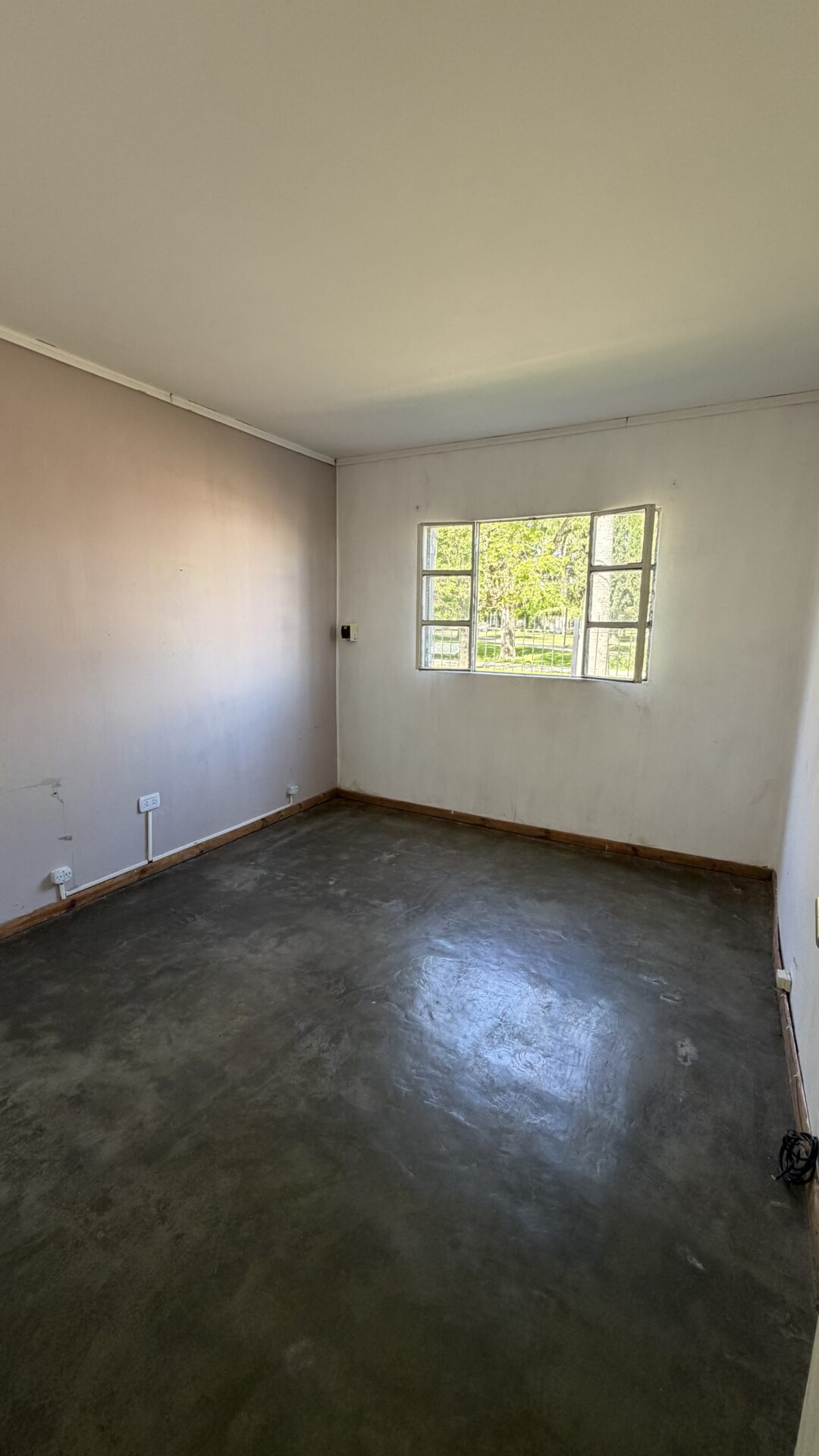 En venta casa frente a plaza San Martin 61m2 edificados terreno 195m2 esquina Alsina y Vicente L. y Planes - Imagen 8